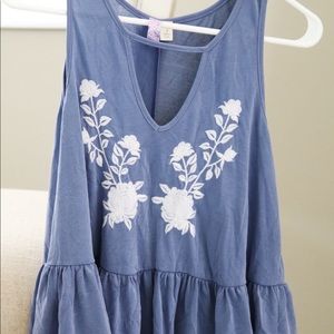 Cute flowy tank top